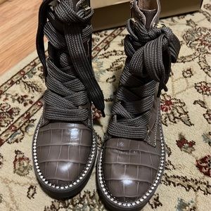 Antonio Melani boots